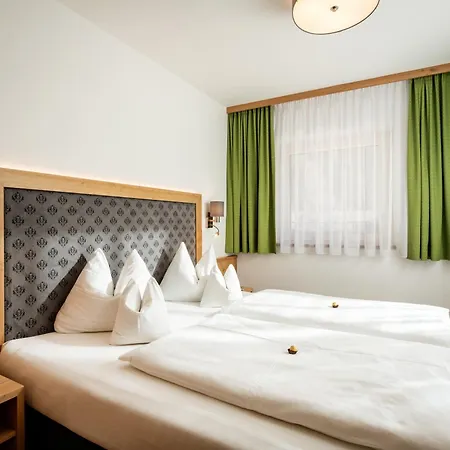 Hotel Andrea 3 Gerlos Exterior photo