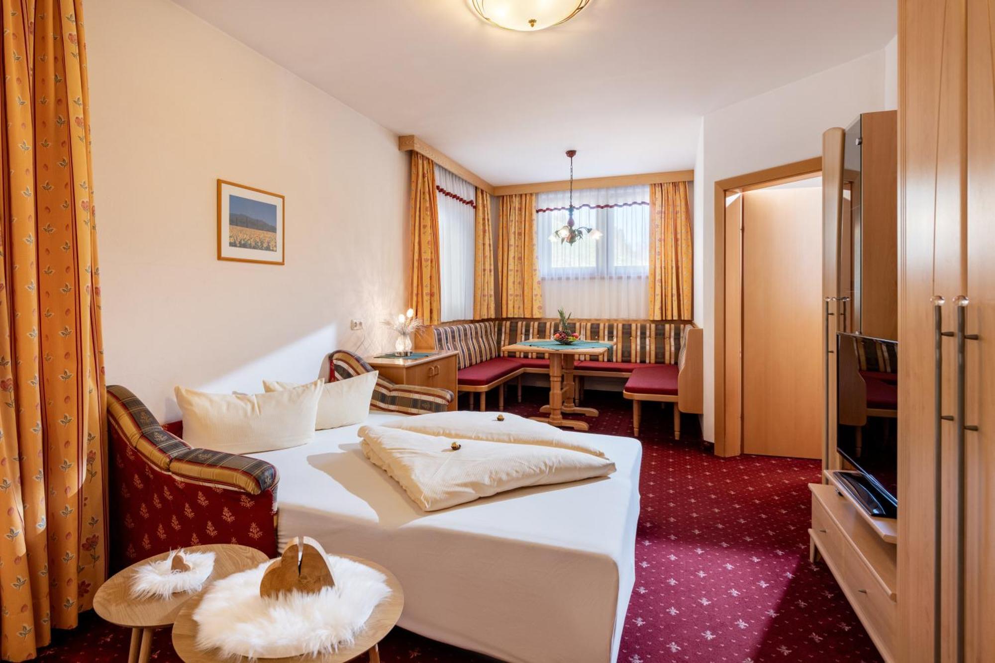 Andrea 3 Hotel
